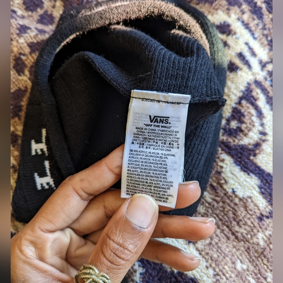 vans beret - Picture 5 of 5